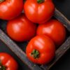 mall delicious-fresh-juicy-tomatoes-on-a-dark-concrete-2023-11-27-04-52-28-utc (1) Pomodoro Mallorquin da serbo semi